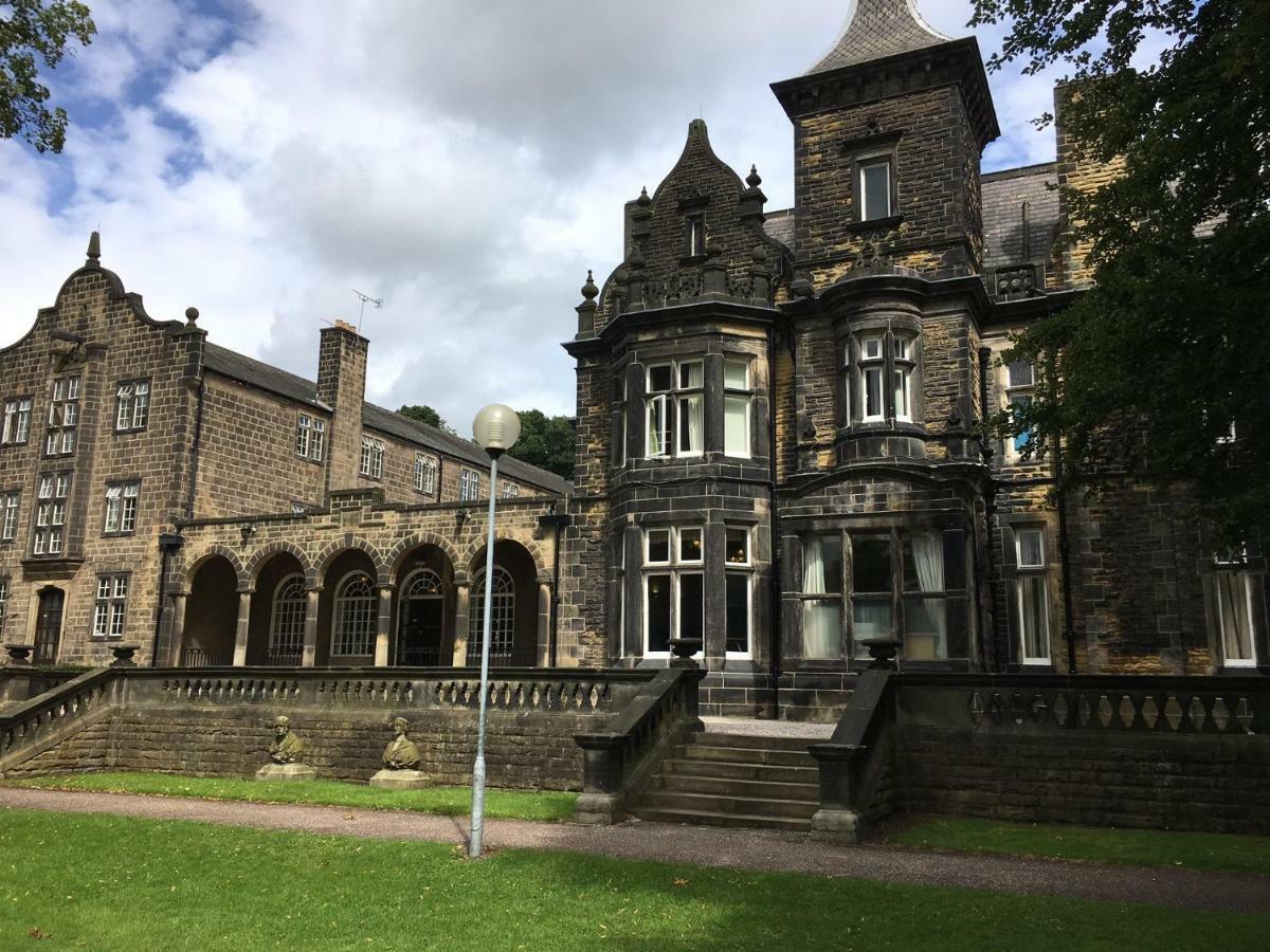 Oxley Hall-Campus Residence Лийдс Екстериор снимка